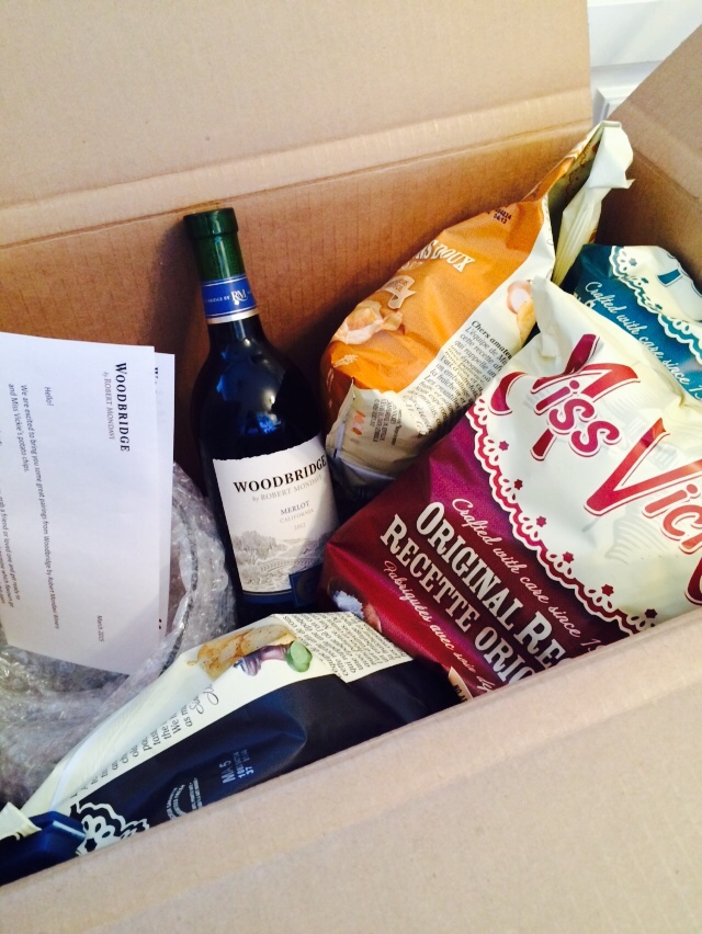 box of wine and chips